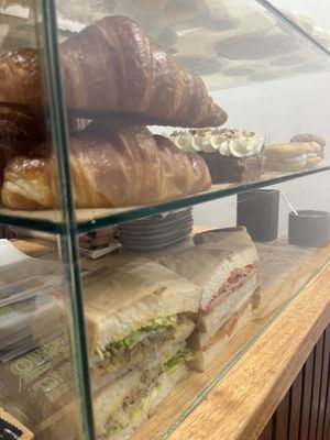 Pastries / ready mades cabinet   at Union Kiosk in Melbourne