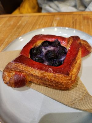 Blueberry Danish (vegan) at Union Kiosk in Melbourne