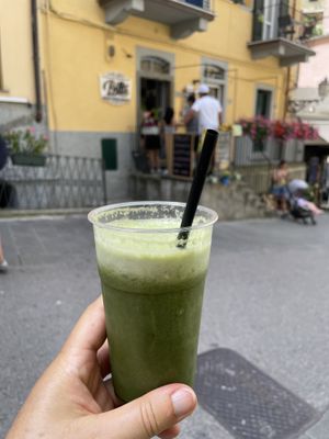Green smoothie  at Britta Take Away in Riomaggiore