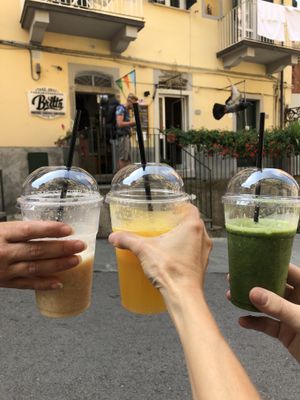 healthy drinks at Britta Take Away in Riomaggiore