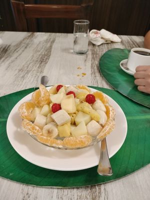 Fruit salad at Dasaprakash in Jaipur