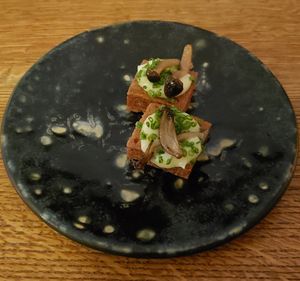 Amuse bouche, potato at De Waaghals in Amsterdam