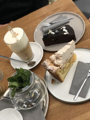 Cakes, Tea and Caramel Machiatto at Sturbock Cafe in Wurzburg