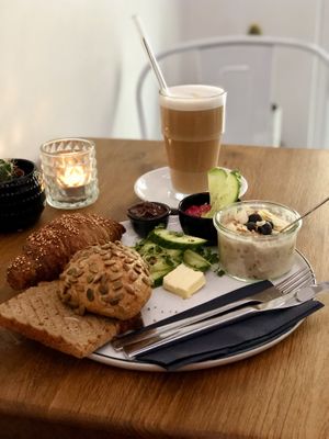 Veganes Frühstück at Sturbock Cafe in Wurzburg