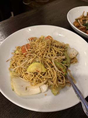 Chow mein  at Thailicious in Henderson