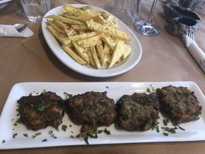 The fried zucchini and fried potatoes (French fries) at Melina's Tavern in Santorini