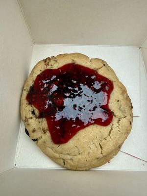 Raspberry cookie  at Demasie in Barcelona