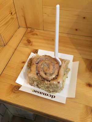 Delicious! Especially as they heat it up in the microwave 🤪 at Demasie in Barcelona