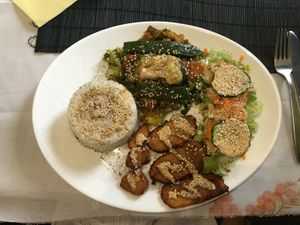 vegan platter at Coraçao Vegano in Funchal