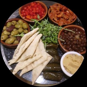 Veggie/Vegan antipasti at Rock Garden in Torquay