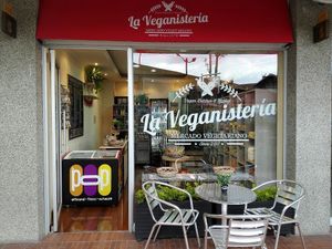 la veganisteria mercado vegano colombia at La Veganisteria in Chia