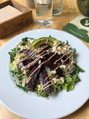 Green salad at Plan V Cafe in Mexico City