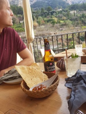 Amouse, Estrella and lemonada de casa at Nama in Mallorca