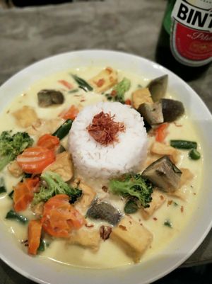 Vegetable curry was good not great at Kekinian in Penida Island