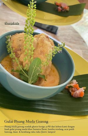 Gulai Pisang Muda Goreng at Sirja in Yogyakarta