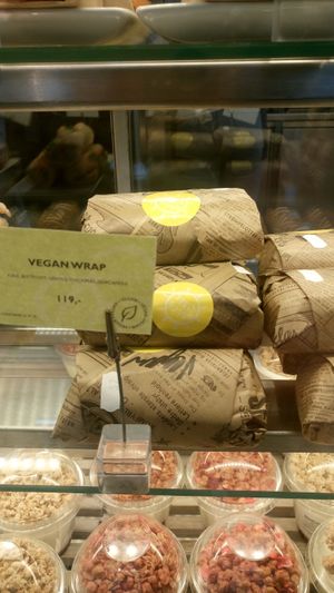 Vegan wrap  at OSL - Haven - E8 in Gardermoen