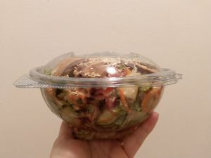 Brut salad at Rekalibracija Veganski in Novi Sad