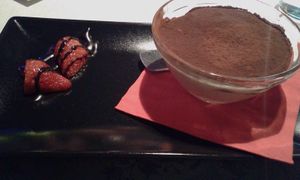 Vegan tiramisu at Veganfruttariano in Milan