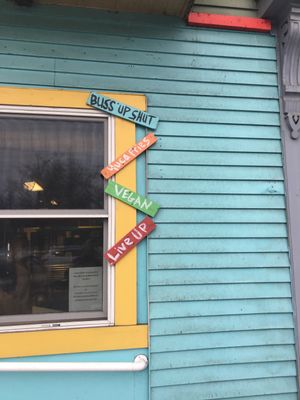 Front at Caribbean Connection in Lewisburg