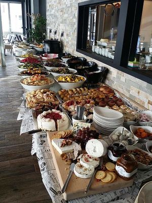 Sunday brunch at Mezza in Espoo