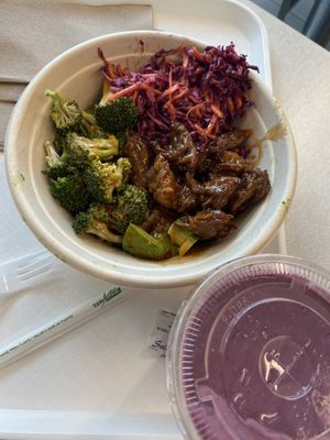 Tao bowl and Einstein smoothie  at Copper Branch in Quebec