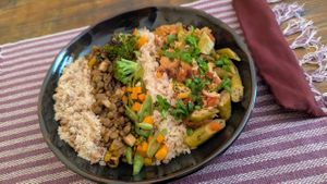 Vegan Chicken & Okra at Amora Gastronomia e Arte in Sao Carlos