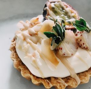 Passionfruitcream pie at Yellow Rose in Copenhagen