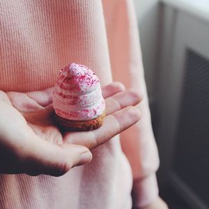 Aquafaba flødebolle at Yellow Rose in Copenhagen