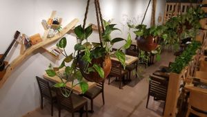 Cozy and natural place at Art Nature Cafe - Penang in Penang