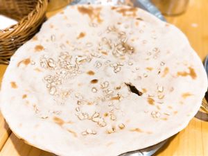 全麥蒜頭烤餅 at Dileep's Indian Healthy Vegetarian in Kaohsiung