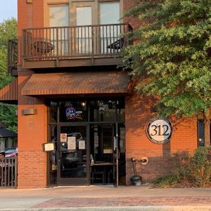 Street view of building  at 312 Pizza Company in Nashville