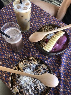 Acai Bowl - Snickers Bowl   at Bom Bowls in Pai