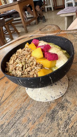 Detox vitality goodness bowl  at Bom Bowls in Pai