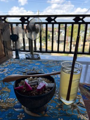 Acai smoothiebowl  at Bom Bowls in Pai