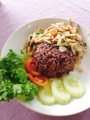 Mushroom rice at Bom Bowls in Pai