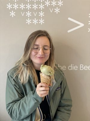 #inlovewithhazelnutandsaltedpistachio  at Veganista Ice Cream V in Vienna