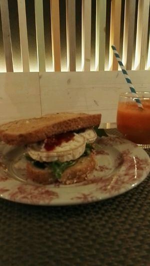 goat cheese sandwich at Blu Cafe in Santiago De Compostela