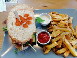 Seasonal Burger at Katzentempel in Hamburg