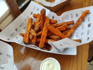 Sweet potato crisps at Bao's in Porto