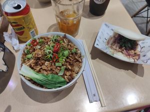 Apple sidra, veggie rice bowl (without eggs), jack bao at Bao's in Porto