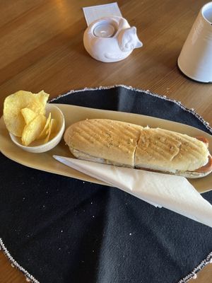 Hotdog  at O Porto dos Gatos in Porto