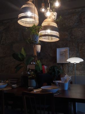 Espaço interior at O Porto dos Gatos in Porto