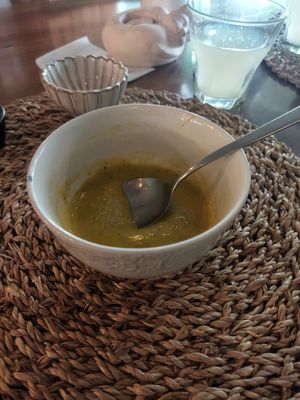 Sopa de legumes at O Porto dos Gatos in Porto