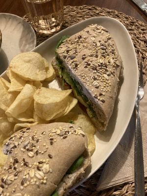 Sandwich with spinach, avocado, tomatoes, cream cheese. Really good!  at O Porto dos Gatos in Porto