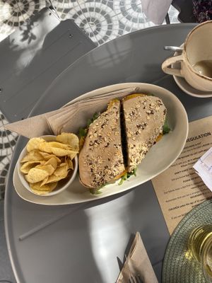   at O Porto dos Gatos in Porto