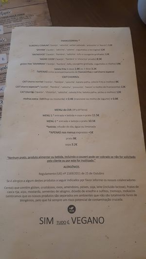  at O Porto dos Gatos in Porto