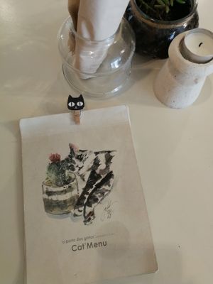 Menu at O Porto dos Gatos in Porto