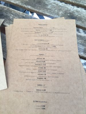 Menu at O Porto dos Gatos in Porto