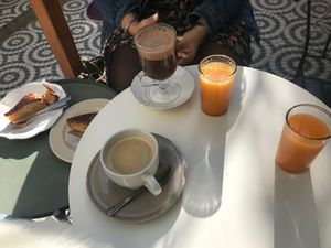 The brunch  at O Porto dos Gatos in Porto
