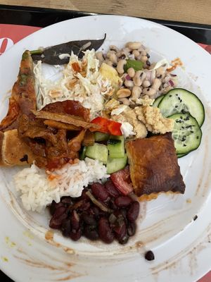 Refill  at DaTerra - Mercado Beira Rio in Vila Nova De Gaia